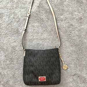 Michael Kors Crossbody Messenger Bag